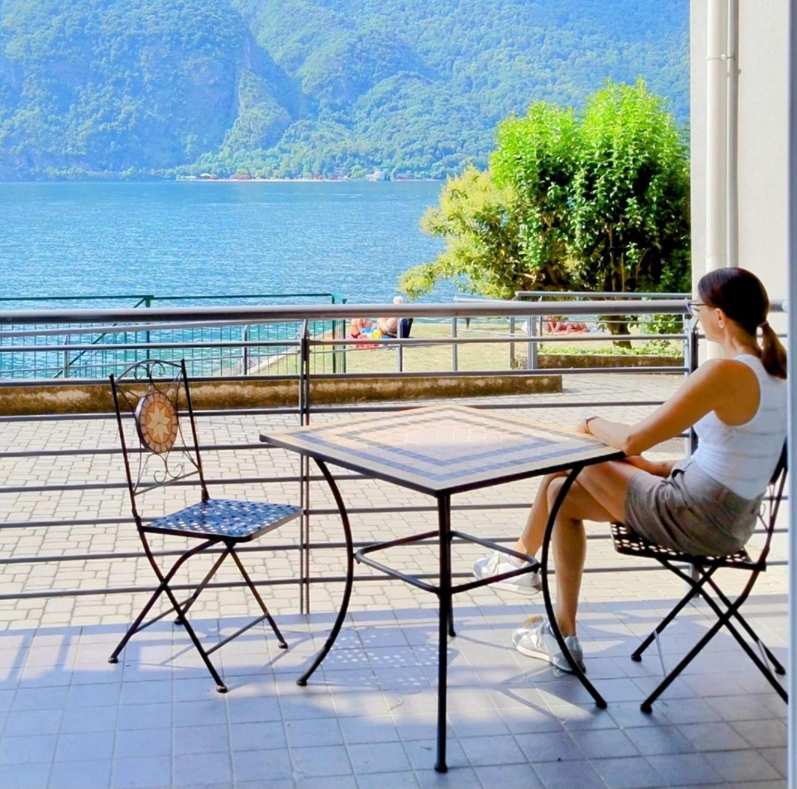 Lake Como Casa La Rosa اباديا لاريانا المظهر الخارجي الصورة