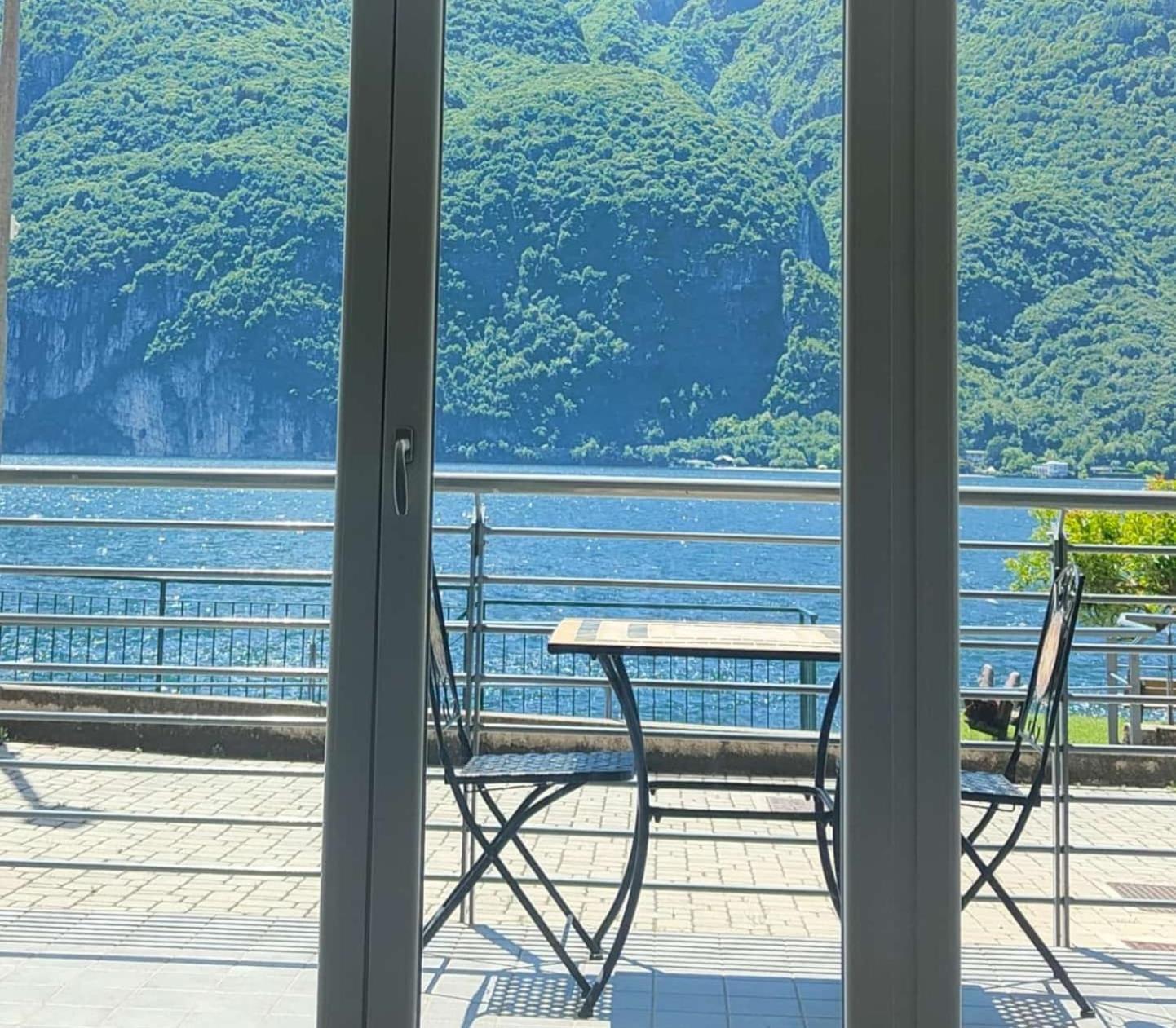 Lake Como Casa La Rosa اباديا لاريانا المظهر الخارجي الصورة